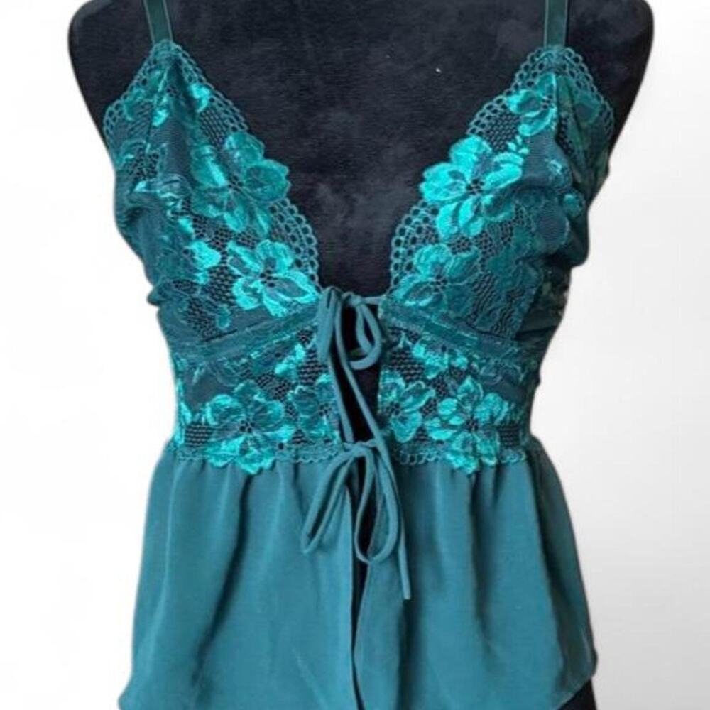 Flowy Emerald Lace Cami – Coquette Tie Front Tank 1X